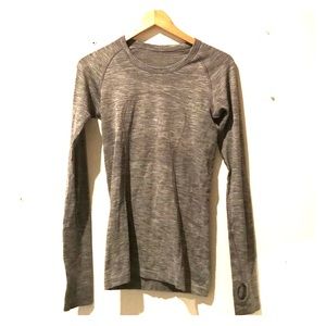 Lulu lemon long sleeve top.